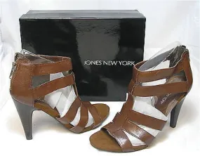 JONES NEW YORK Sadrena Sandal - Dk Brown  MSRP $89!