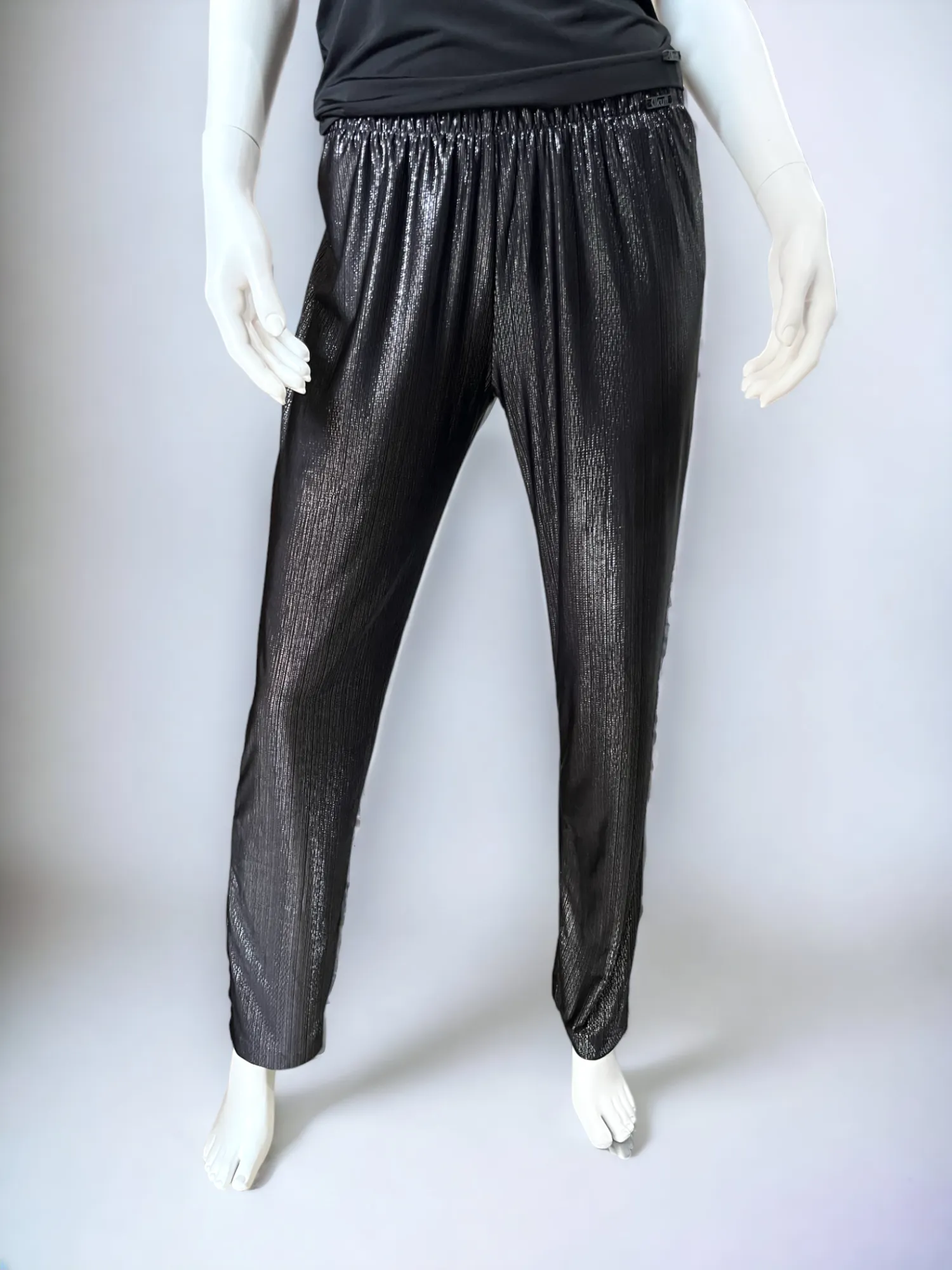 Suada Pants - Black & Silver